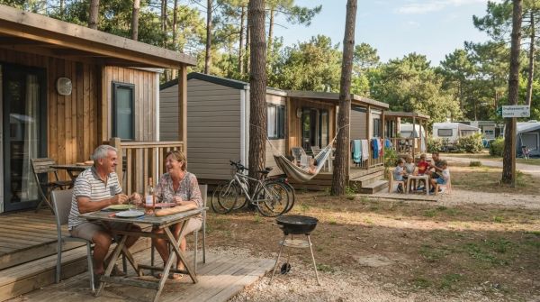 Comment planifier des vacances économiques en camping dans le Médoc